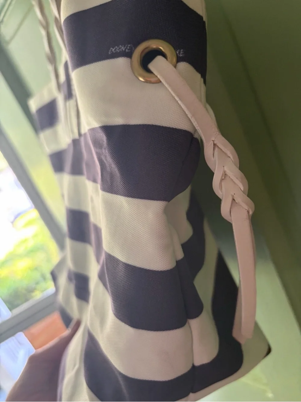 DOONEY BOURKE SULLIVAN TOTE SHOPPER